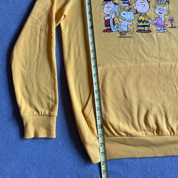 Peanuts Snoopy Hoodie Sweatshirt Yellow Small Cotton Blend Pullover - Picture 4 of 7
